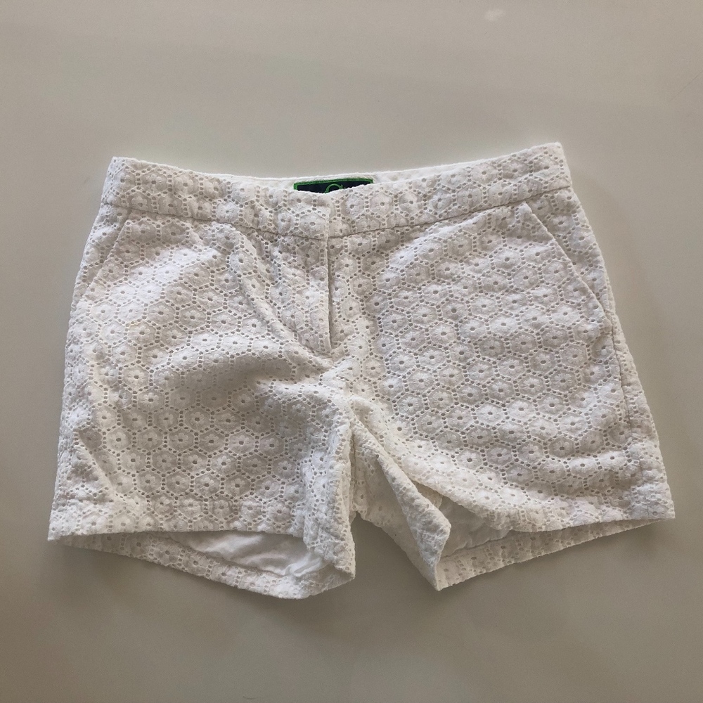C Wonder White Eyelet Shorts - Size 8